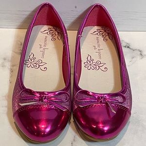 Nanette Lepore Girls Shimmer Ballet Flats